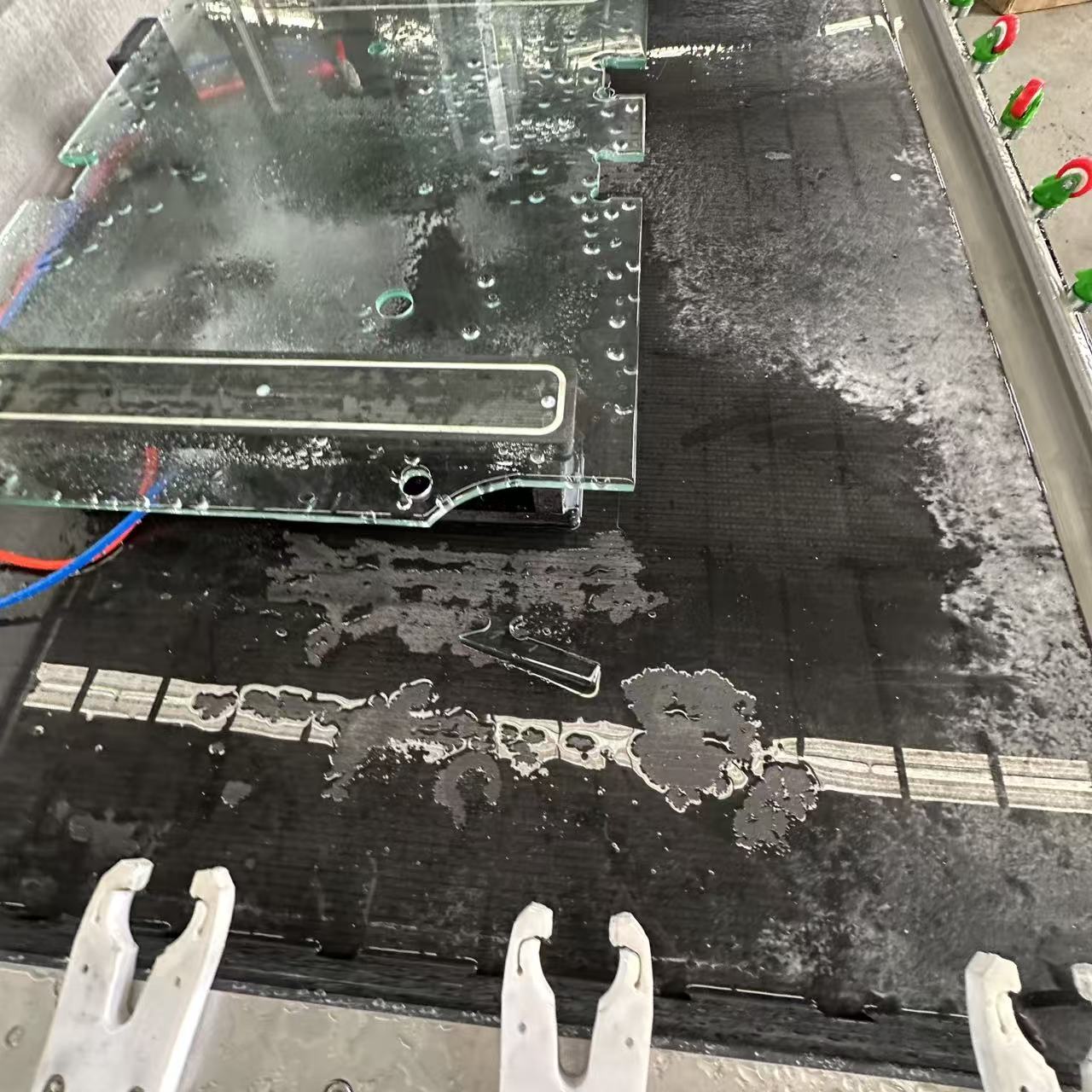 What Can an Automatic Glass Milling Machine Process?